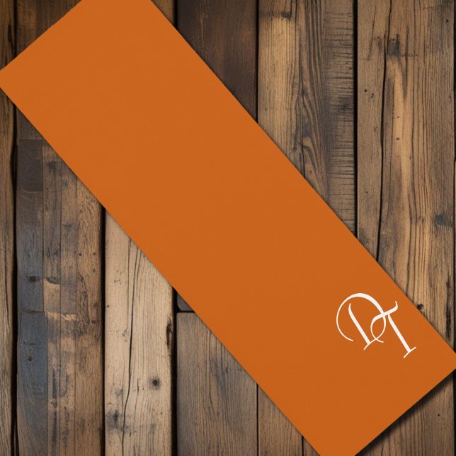 Mit Monogramm - verbrannte Orange Yogamatte (Von Creator hochgeladen)
