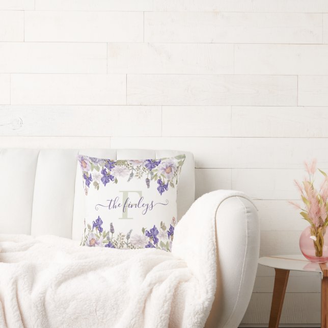 Mit Monogramm Wasserfarbe Iris Lavendel Pillow Kissen (Liege)
