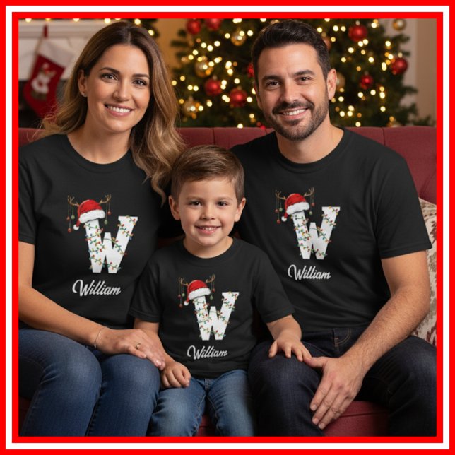 Mit Monogramm Weihnachtsantler-Weihnachtsmannmütze T-Shirt (Von Creator hochgeladen)