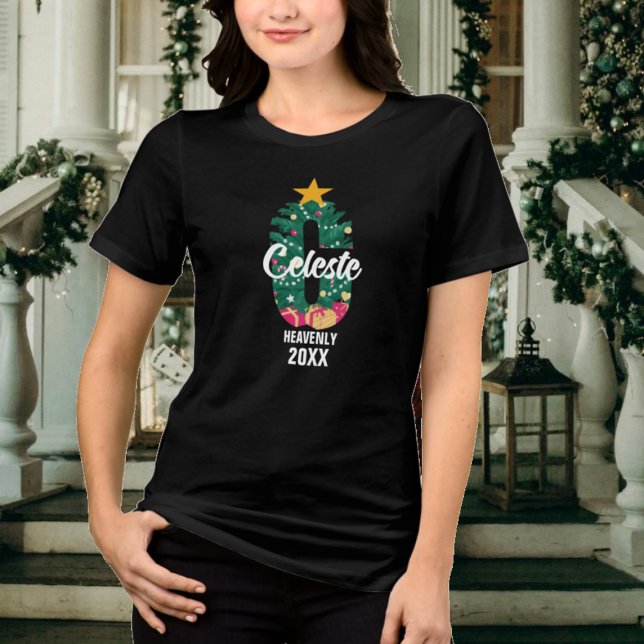 Mit Monogramm Weihnachtszeit Tri-Blend Shirt (Von Creator hochgeladen)