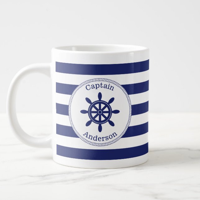 Mit Monogramm "Wheel Blue Stripe" des Schiffskapit Jumbo-Tasse (Links)