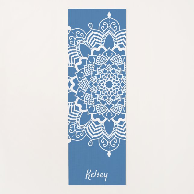 Mit Monogramm White & Blue Mandala Muster Yoga Mat Yogamatte (Vorderseite)