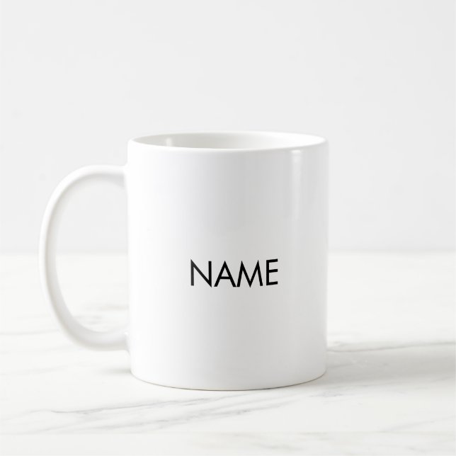 Mit Namen, minimalistisch Schwarz-weiß anpassen Kaffeetasse (Links)
