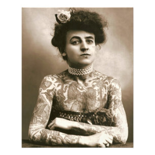 Mit Perlen tätowierte viktorianische Dame rahmenba Fotodruck