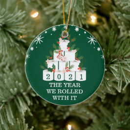 Mit seinem lustigen Toilettenpapier Weihnachtsbaum Keramik Ornament
