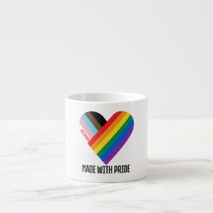 Mit Stolz gefertigt, Regenbogenherz, modern und in Espressotasse