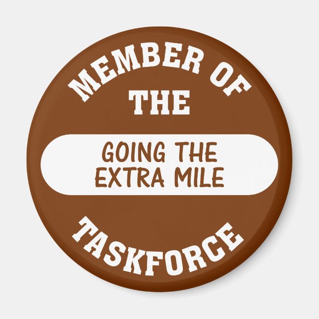 Mitglied der Task Force "Extra Mile" Magnet (Vorne)