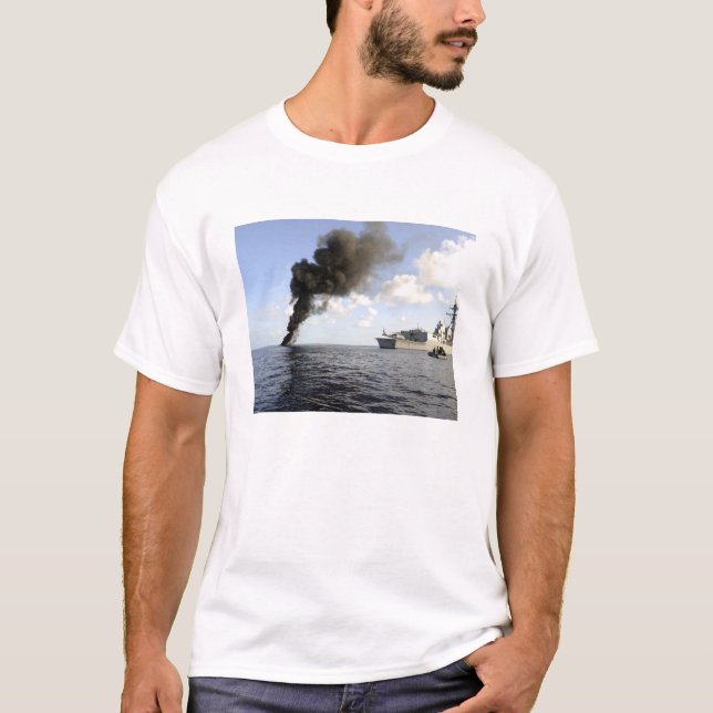 Mitglieder der US-Küstenwache T-Shirt (Vorderseite)