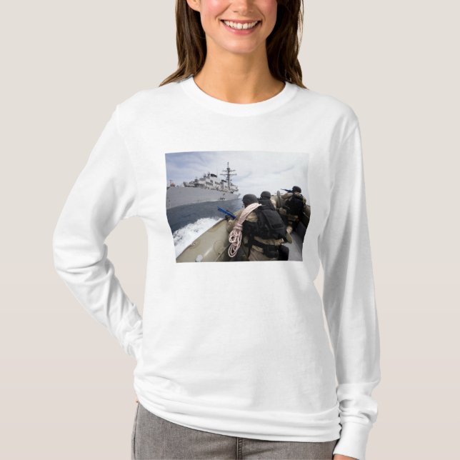 Mitglieder des Besuchs, des Vorstands, der Suche T-Shirt (Vorderseite)