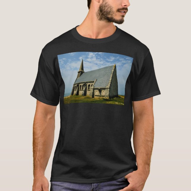 Mittelalterliche Kirche in Frankreich. Tretat T-Shirt (Vorderseite)