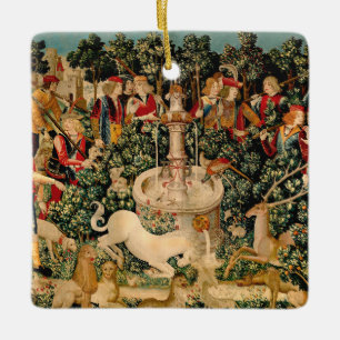 Mittelalterlicher Einhorn-Teppichdruck: Met Cloist Keramikornament