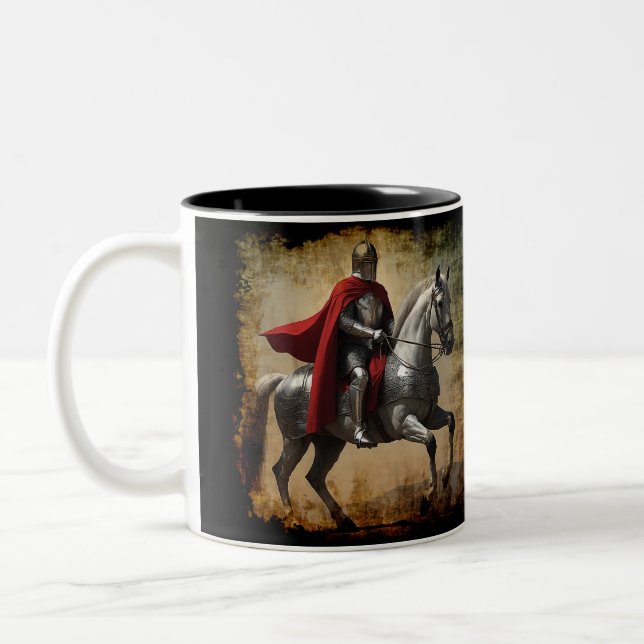 Mittelalterlicher Ritter auf dem Pferd Zweifarbige Tasse (Links)