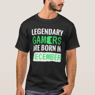 Mittelalterlicher Ritter Dezember Geburtstagsschwe T-Shirt