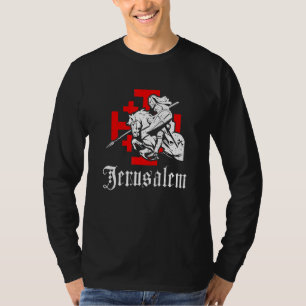 Mittelalterlicher Templer-Ritter auf Kriegsross Je T-Shirt