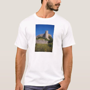 Mittelalterliches Fort in Arta, Mallorca, Spanien T-Shirt