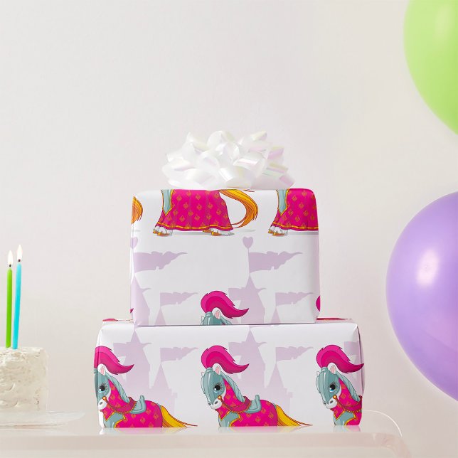 Mittelalterliches Ritterpferd in Armor Fantasie Geschenkpapier (Von Creator hochgeladen)