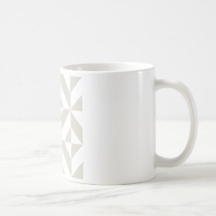 Mittelgraues geometrisches Deko Cube-Muster Tasse