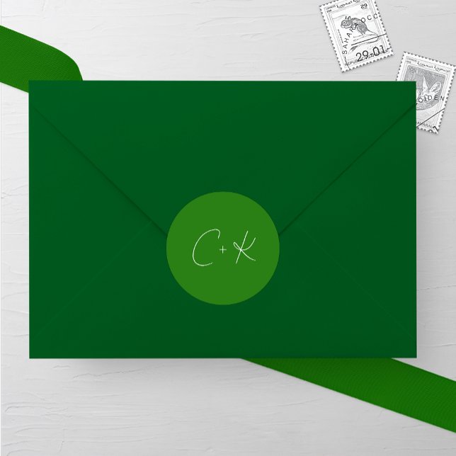 Mittelgrüne Minimalistische Hochzeit Runder Aufkleber (Von Creator hochgeladen)