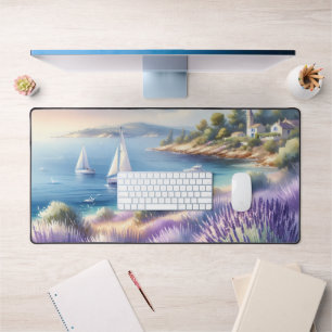 Mittelmeer Lavendelküste mit Segelbooten Schreibtischunterlage