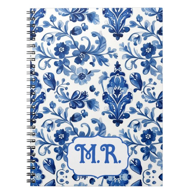Mittelmeerblaue Blumenfliesen-Monogramm Notizblock (Vorderseite)