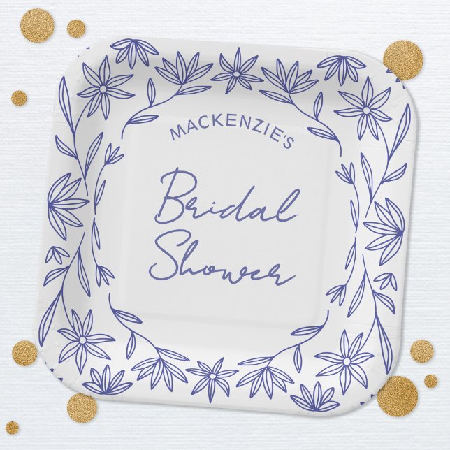 Mittelmeerblaue Wildblumen-Brautparty Pappteller (Modern Mediterranean blue white wildflower art personalized custom name bridal shower paper plates)