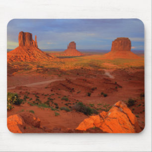 Mittens, Monumental, AZ Mousepad