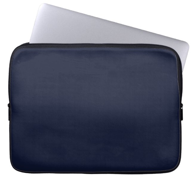 Mitternacht Navy Blue Solid Color Laptopschutzhülle (Vorderseite)