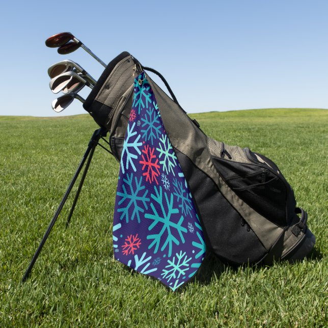 Mitternächtlicher Schneefall – Winter Golftuch Golfhandtuch (Gras)