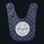 Mitternachtsblau und Weißsterne-Muster Mit Monogra Lätzchen<br><div class="desc">Nautisches Monogramm mit hellen weißen Sternen auf einem Hintergrund von Mitternachtsblauen bedruckten Baby-Boy's Bib. Personalisieren Sie den Big Letter und die Texte,  um Ihre Bedürfnisse zu Anzug. Perfekt als Geschenk für Babydusche für den kleinen Jungen!</div>