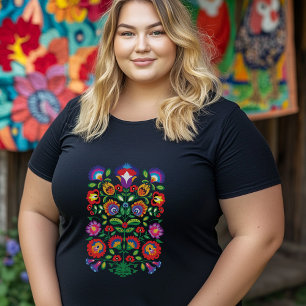 Mitternachtsblüte: Wycinanki Elegance Große Größe T-Shirt