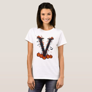 Mitternachtsdesign mit V-Buchstaben T-Shirt
