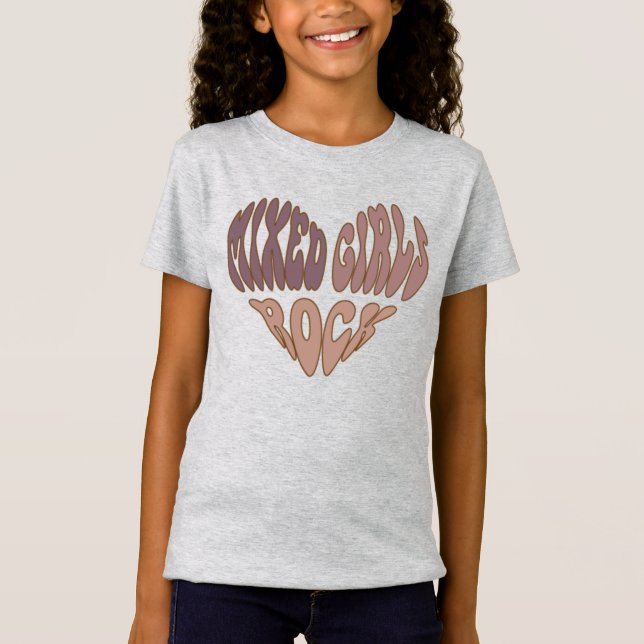 Mixed Girls Rock Biracial, multikulturell, Herz T-Shirt (Vorderseite)