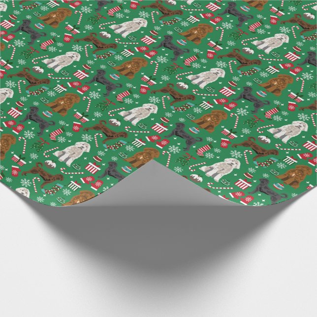 Mixed Labradoodle Hundeschlitten Geschenkpapier (Ecke)