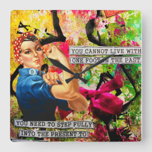 Mixed Media Inspirational Rosie the Riveter Quadratische Wanduhr