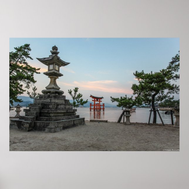 Miyajima torii gate, Japan Poster (Vorne)