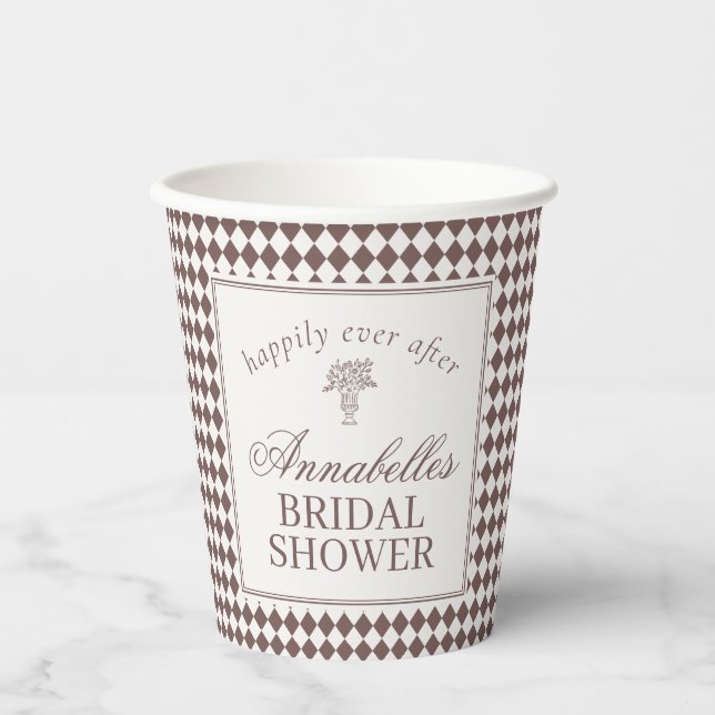 Mocha Brown Harlequin Checkered Bridal Shower Pappbecher (Vorderseite)