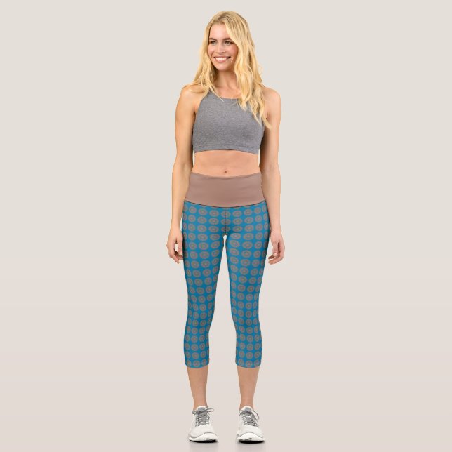 Mocha-Mousse Capri Leggings (Vorderseite)