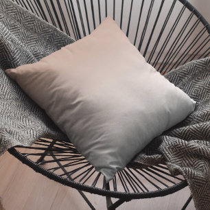 Mocha-Mousse-Ombre-Braun Kissen