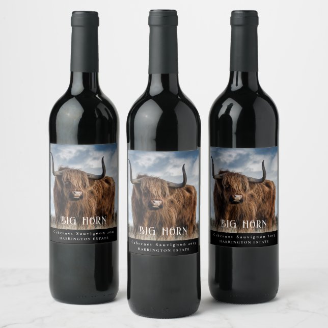 Mockup Big Horn Rind Custom Wine Labels Weinetikett (Flaschen)