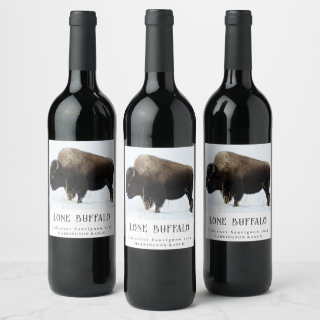 Mockup Lone Buffalo West Custom Wine Labels Weinetikett (Flaschen)