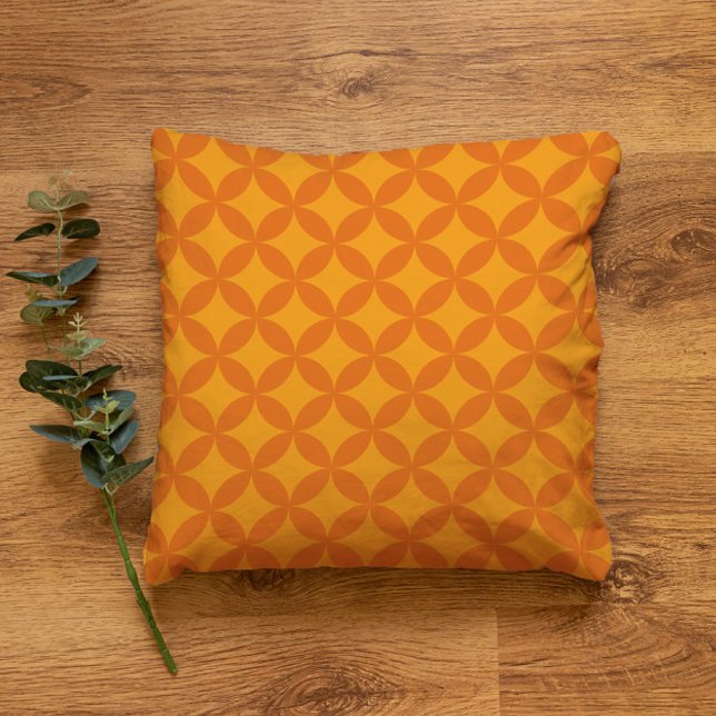 Mod Geometric Retro Modernes Orange Sun Mitte des  Kissen (Orange Sun Throw Pillow)