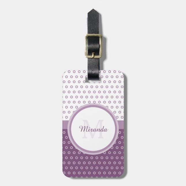 Mod-lila und weißes Polka-Punkt-Monogramm mit Gepäckanhänger (Vorderseite vertikal)