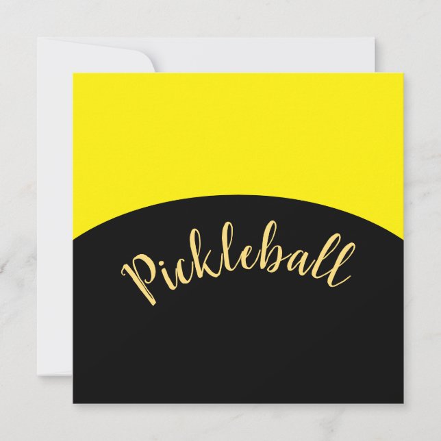 Mod Pickleball Script Bright Yellow Black Curves Einladung (Vorderseite)