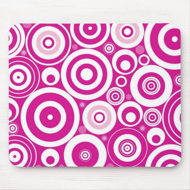 Mod Pink und Weiß konzentrierte Retro-Kreise Mousepad (Vorne)