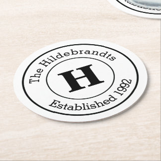 Mod Schwarz-Weiß-Monogramm-Familie Runder Pappuntersetzer