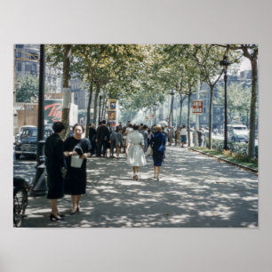 Mode der Frauen auf der Straße von Paris im Stil d Poster