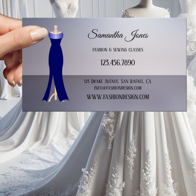 Mode-Schneiderei oder Boutique Visitenkarte (Seamstress, dressmaker or fashion boutique business card featuring an elegant dress on chic grey)