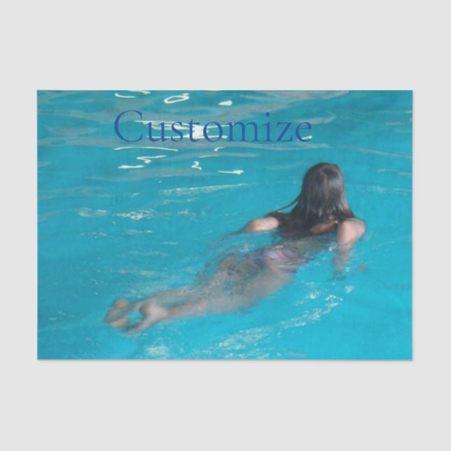 Modell der Frau Thunder_Cove Seidenpapier (Vorderseite)