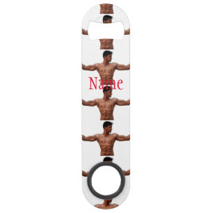 Modell der männlichen Fitness Thunder_Cove Speed Flaschenöffner