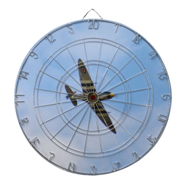 Modell von Spitfire M IX MK923 Dartscheibe (vorne)
